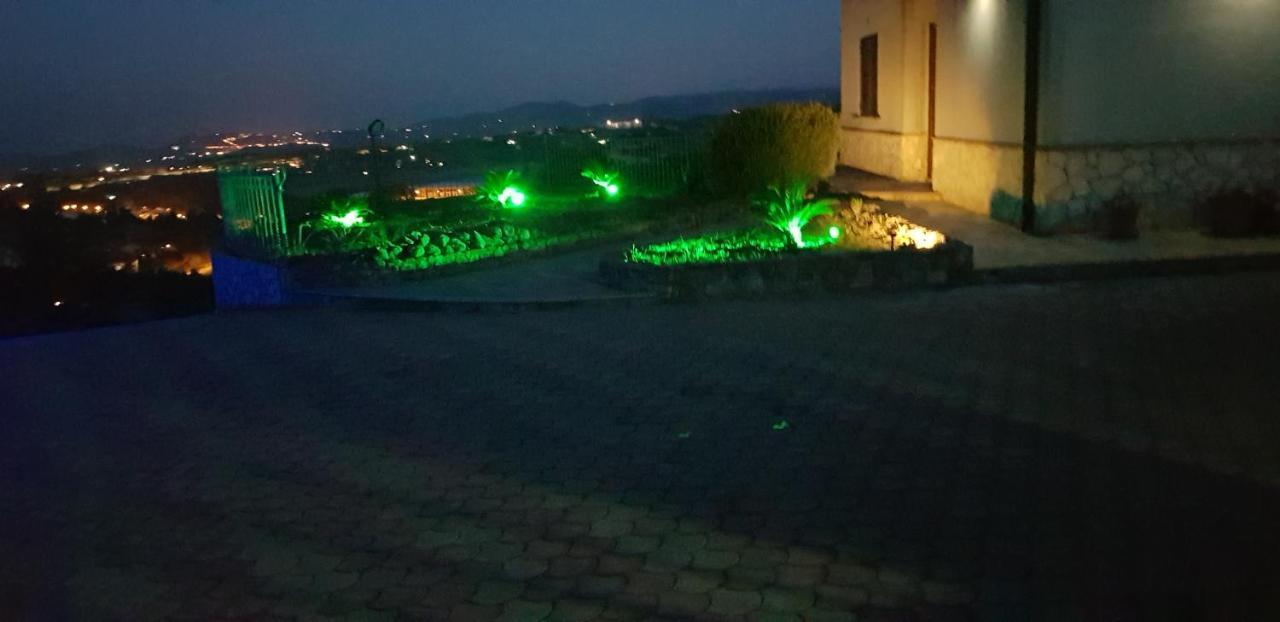 Enna Villa Del Sole E Delle Stelle Kültér fotó